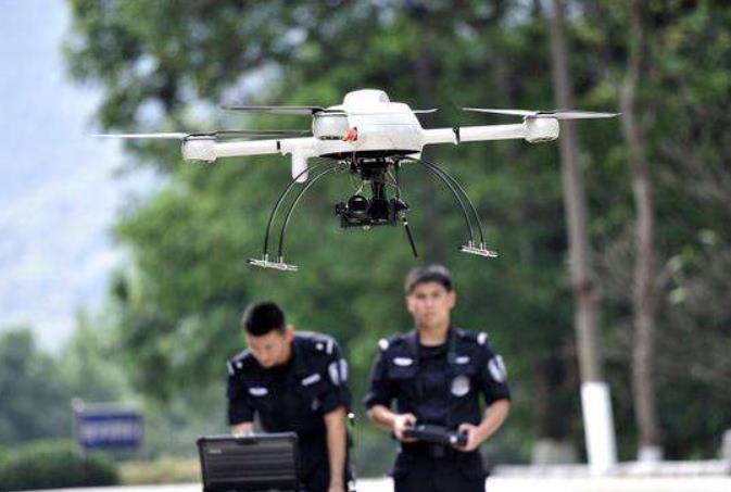 1.jpg 無人機(jī)成為警務(wù)部門執(zhí)法的重要工具