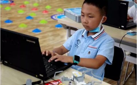 小學生也能輕松學python無人機編程！
