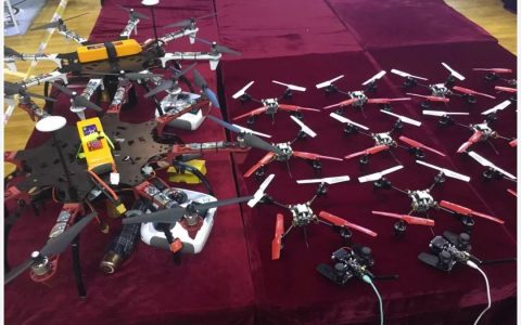FH-0A編程編隊無人機怎么樣？使用什么語言？