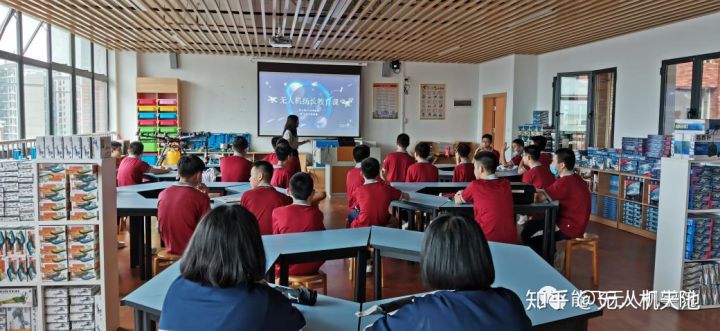 能飛無人機學院 青少年無人機教育插圖7 能飛無人機學院 青少年無人機教育