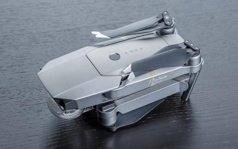 大疆無人機(jī)御pro白金版價(jià)格性能參數(shù)（零售價(jià)：7999RMB）