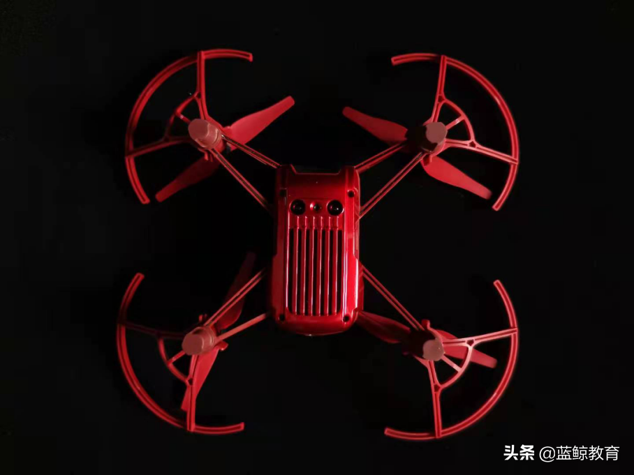 大疆無人機編程(大疆教育無人機Tello無人機測評)插圖2 大疆教育新款編程無人機測評:探索編程學(xué)習(xí)外化的另一種可能性