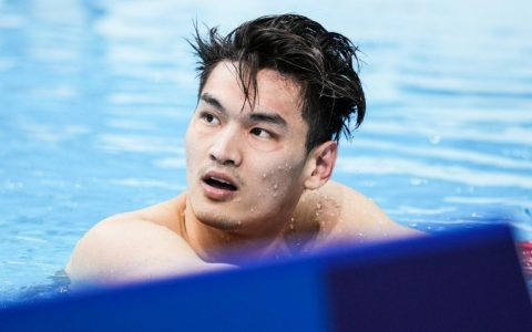中國(guó)隊(duì)男子4×100米接力決賽成績(jī)被取消，原因竟是因?yàn)檫@個(gè)。