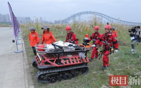 漢臺(tái)民間救援交流會(huì)在漢舉行，兩岸援救組織視頻連線展示實(shí)戰(zhàn)演練