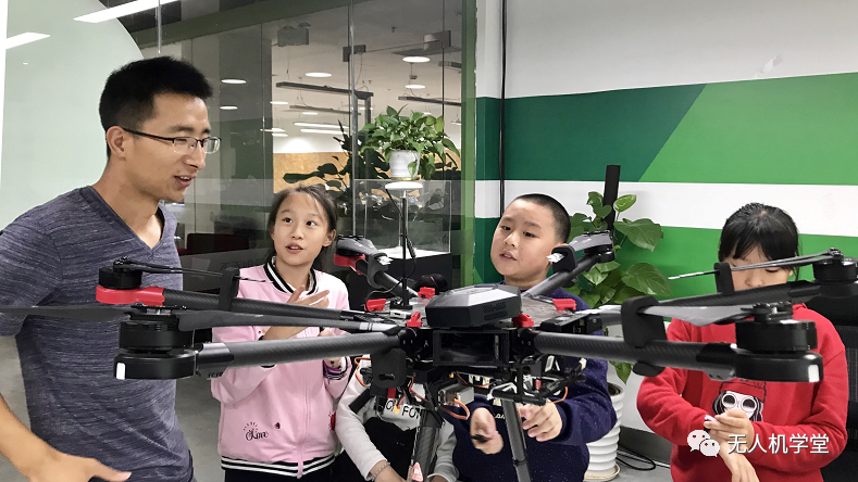 2022年深圳湛江南昌無人機冬令營(航空啟蒙與無人機冬令營方案)插圖9 圖片