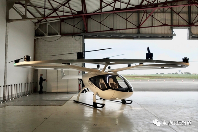 德國雙座多旋翼eVTOL原型機(jī)首飛(VoloCity原型機(jī)商載200公斤)插圖 圖片