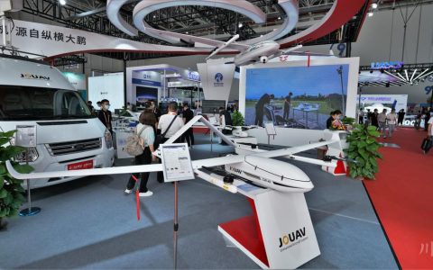 縱橫CW-15 CW-40無人機性能（大載荷、長航時、長鏈路）