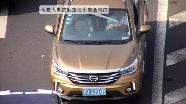 系留無人機(jī)交警應(yīng)用(留無人機(jī)空地一體交警執(zhí)勤)插圖1 圖片