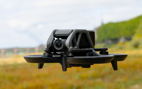 新手最佳入手無人機(jī)！DJI Avata評測：耐用、易操作，新手不怕炸機(jī)